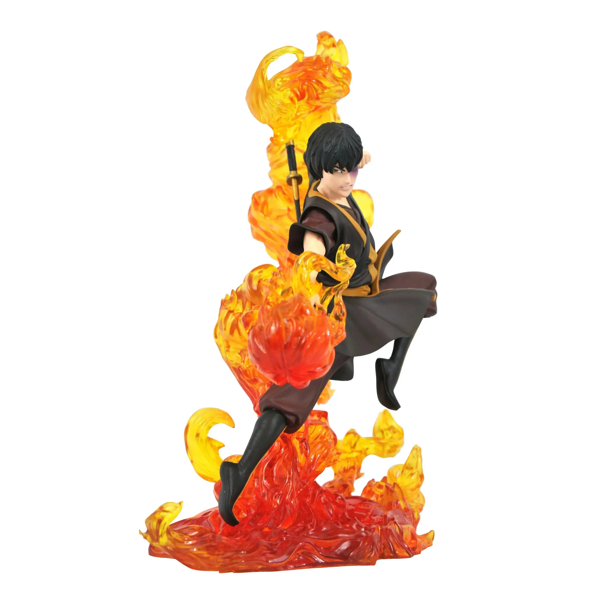 Avatar: The Last Airbender - Firebending Prince Zuko Figure - Diamond Select Toys - Gallery Diorama Series - Image 3