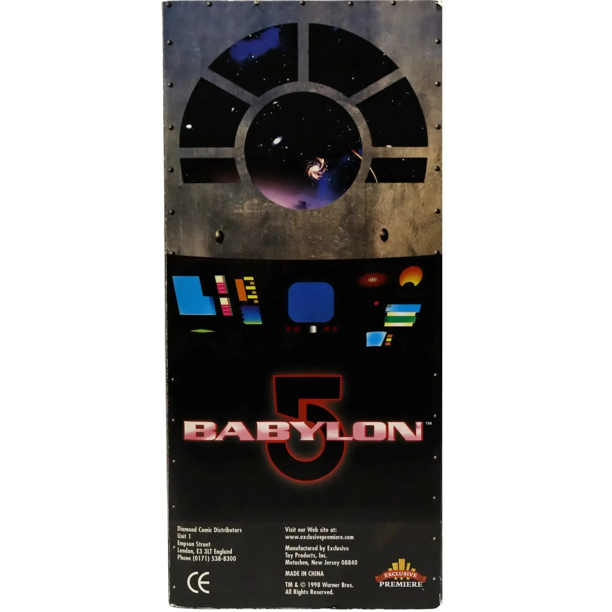 Babylon 5 - Commander Susan Ivanova Poseable Action Figure (8") - Exclusive Toy Products - Exclusive Premiere Limited Edition Collector's Series - (1998) - Image 3