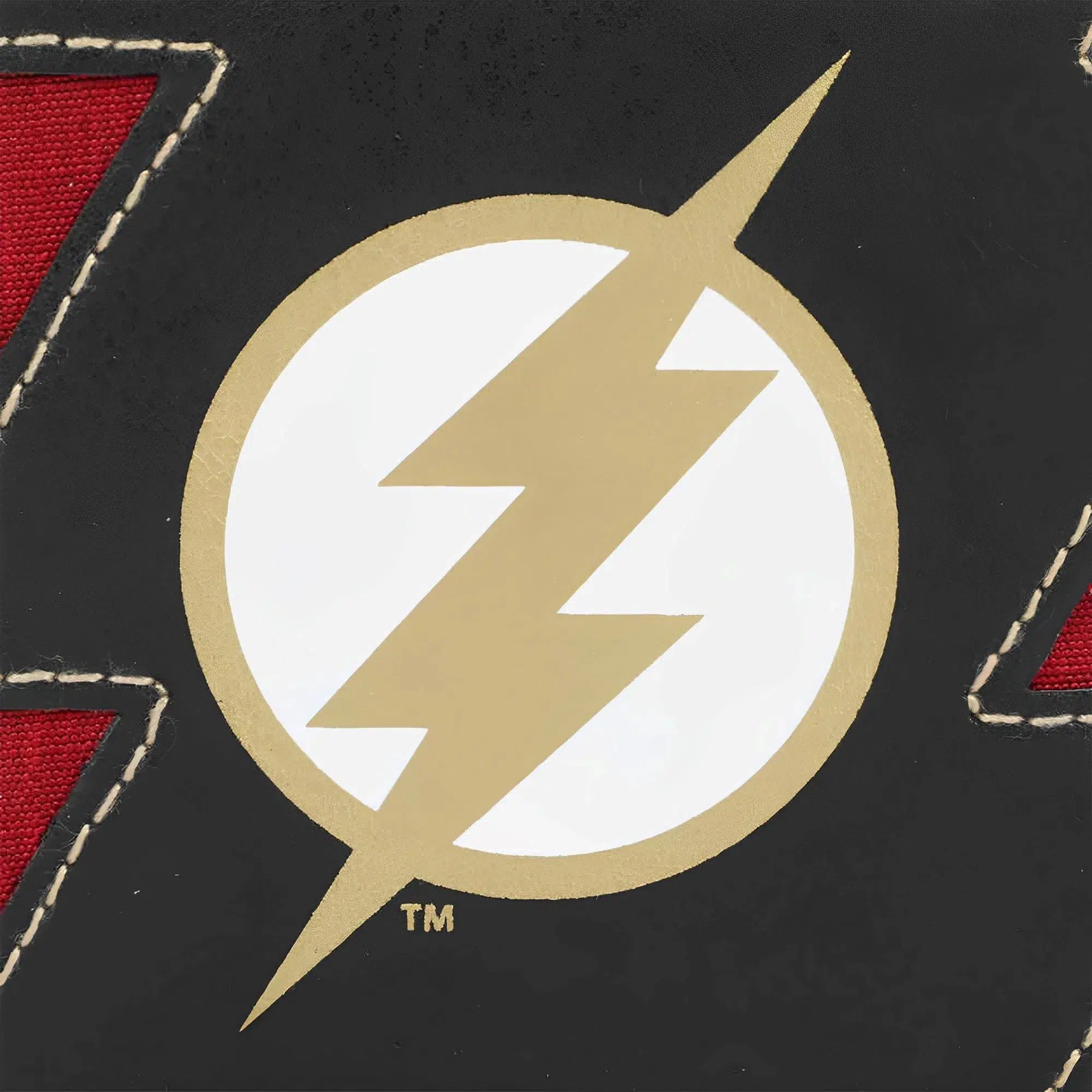 DC Comics: "The Flash" Worlds Collide - Lightning Bolt Symbol Wallet (Bi-fold) - Bioworld - Image 3