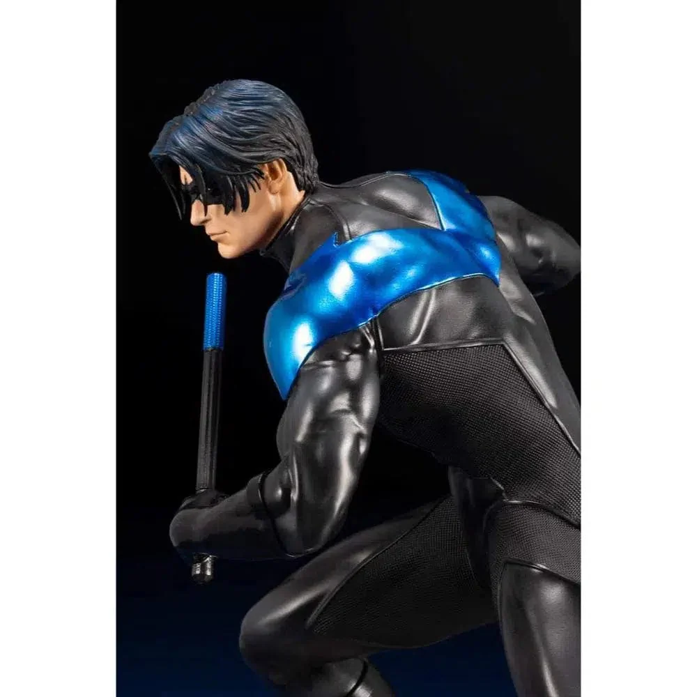 DC Comics [Titans] - Nightwing Figure (1:6 Scale) - Kotobukiya - ArtFX Series - Image 10