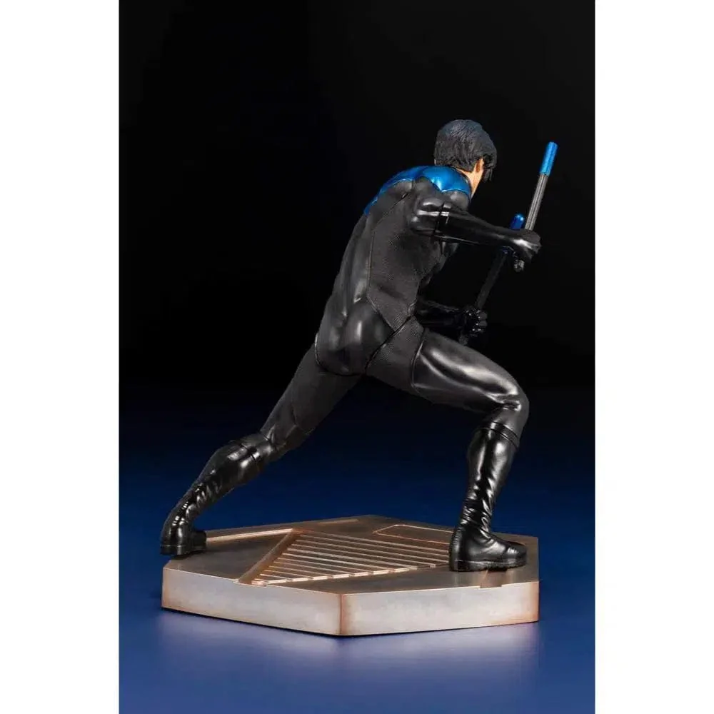 DC Comics [Titans] - Nightwing Figure (1:6 Scale) - Kotobukiya - ArtFX Series - Image 7