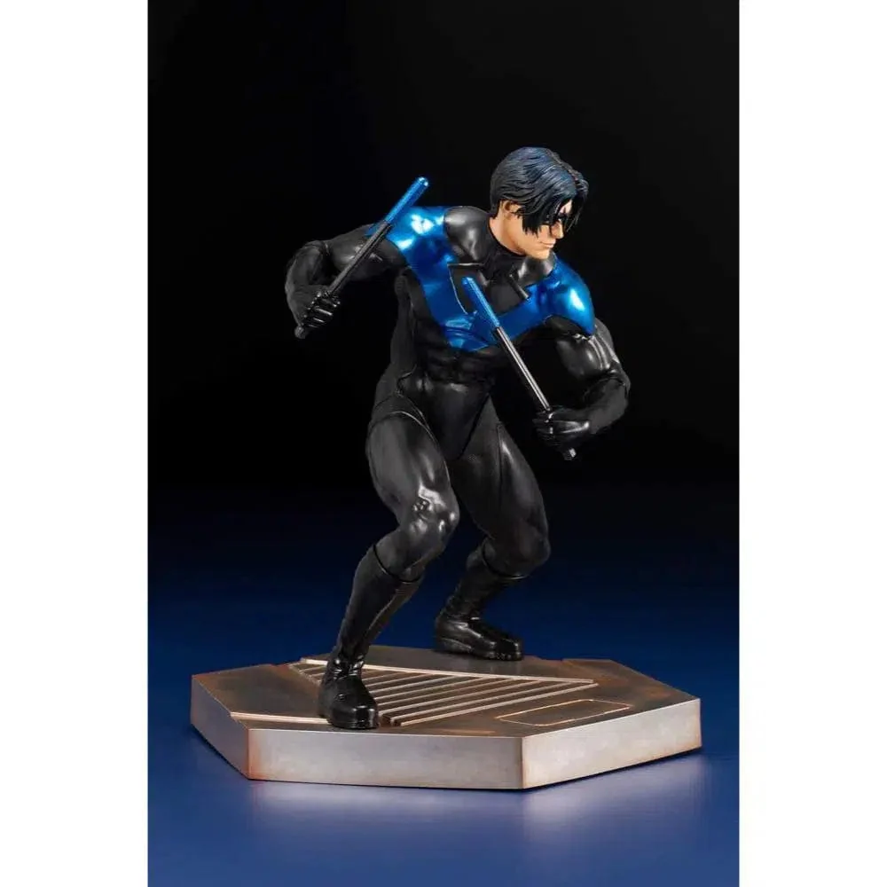 DC Comics [Titans] - Nightwing Figure (1:6 Scale) - Kotobukiya - ArtFX Series - Image 8