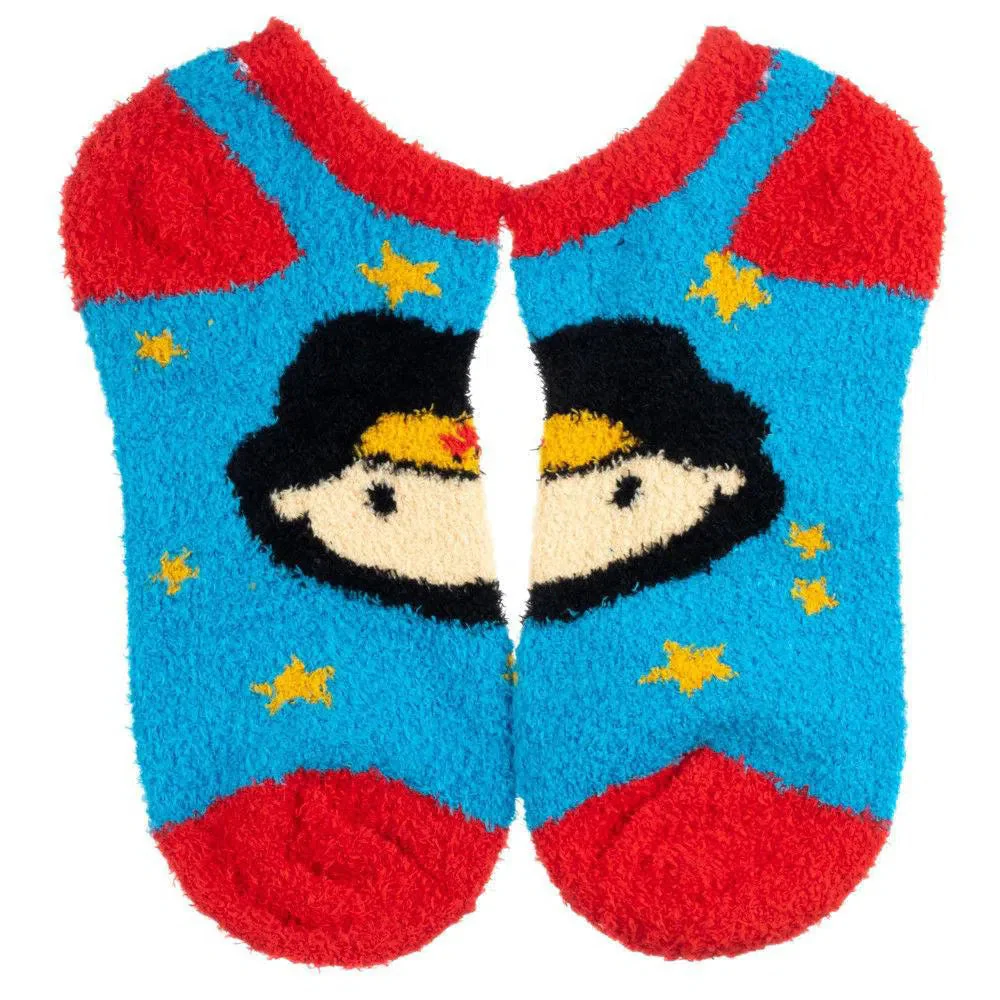 DC Comics: Wonder Woman - Chibi Fuzzy Ankle Socks (Chenille) - Bioworld - Image 2