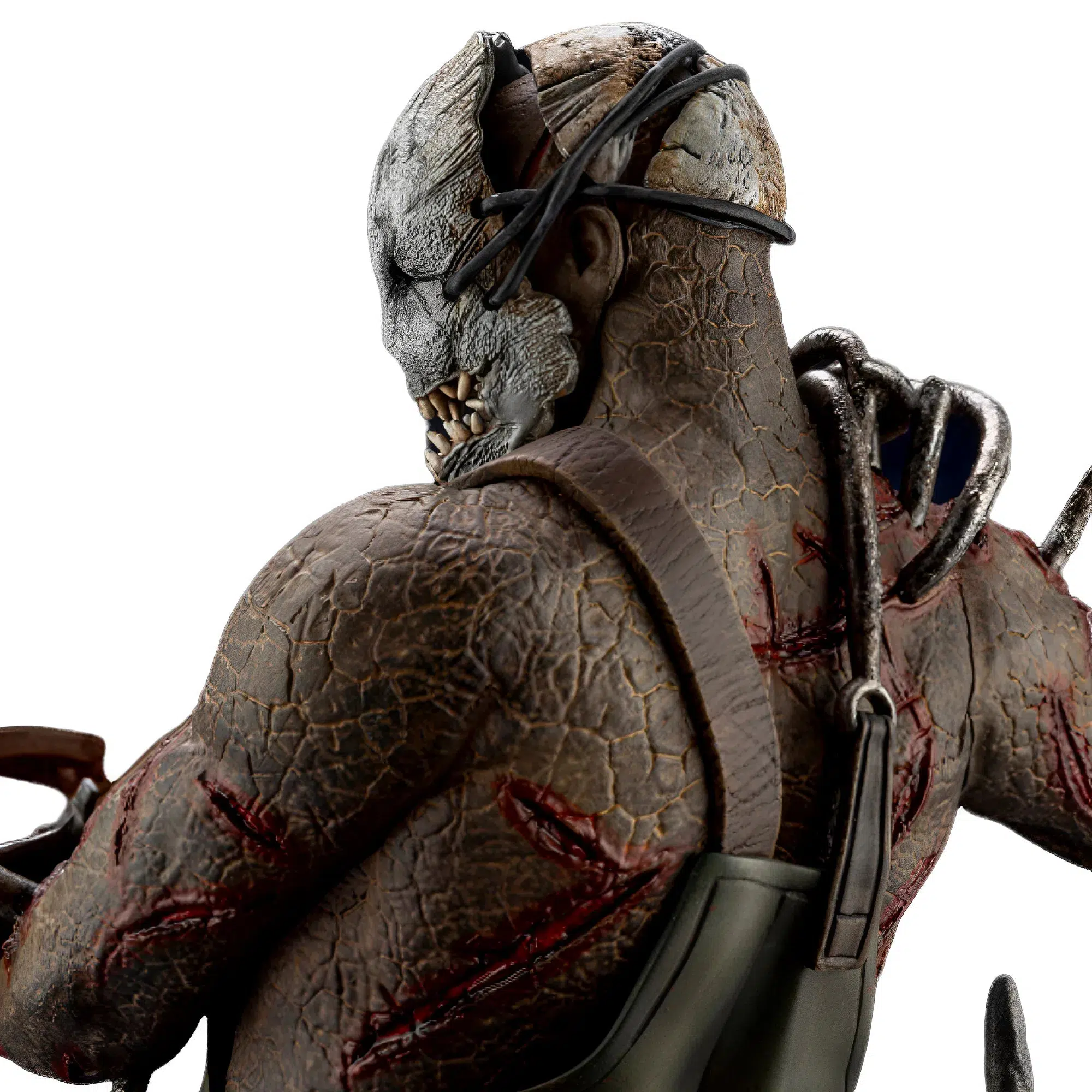 Dead by Daylight - The Trapper Figure (Pre-Painted) - Kotobukiya - Image 13