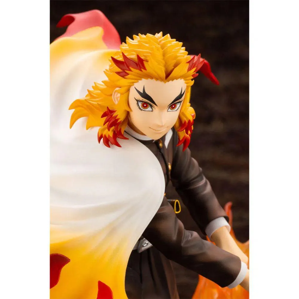 Demon Slayer - Flame Breathing Kyojuro Rengoku Figure (1:8 Scale) - Kotobukiya - ArtFX J Series - Image 2