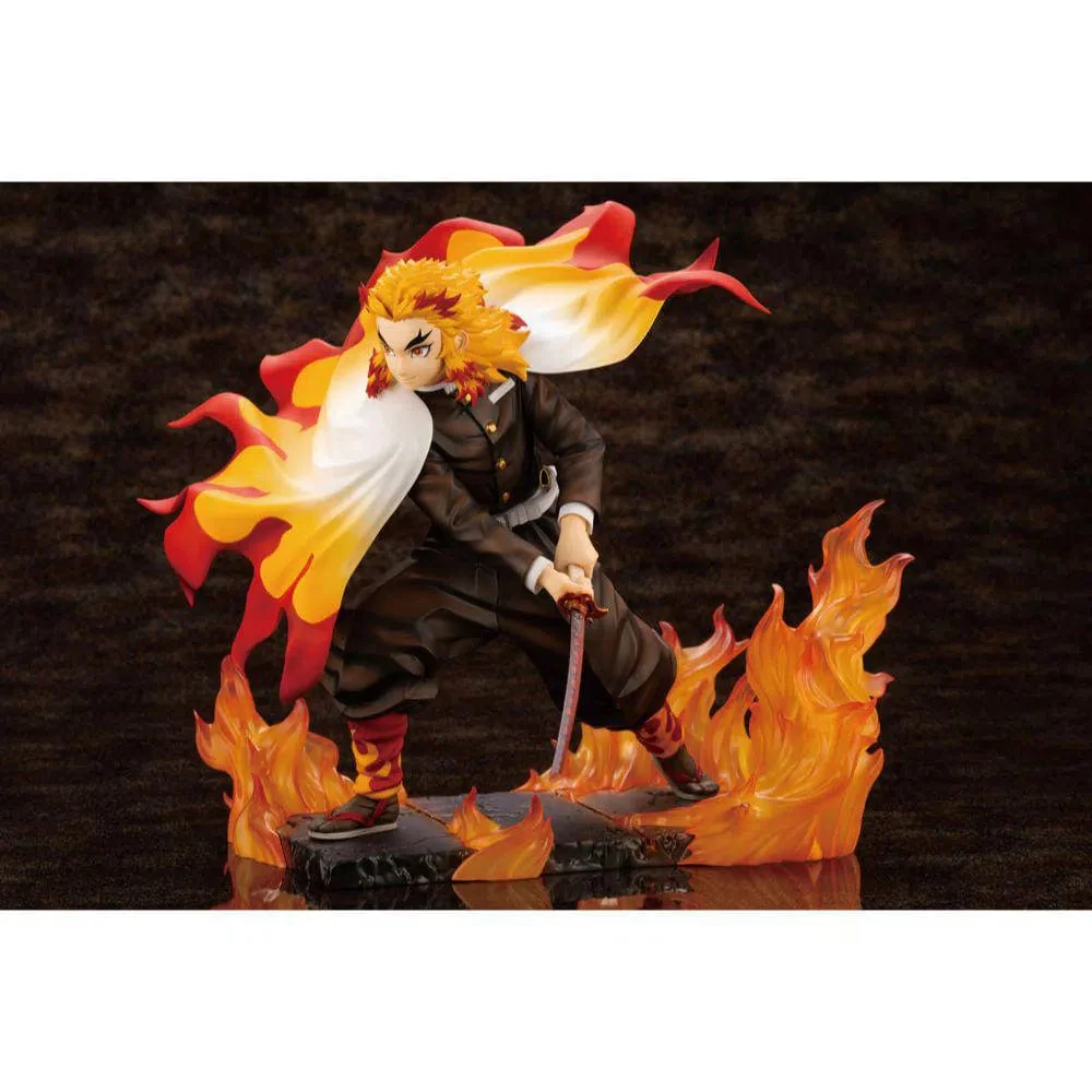 Demon Slayer - Flame Breathing Kyojuro Rengoku Figure (1:8 Scale) - Kotobukiya - ArtFX J Series - Image 4