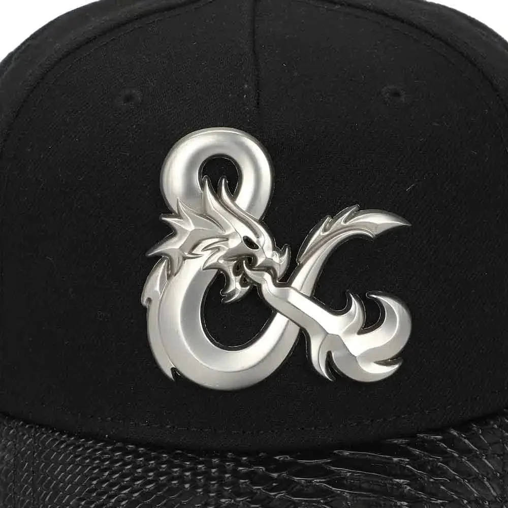 Dungeons & Dragons - Dragon Skin Snapback Hat (Black, Metal Badge, Pre-Curved Bill) - Bioworld - Image 5