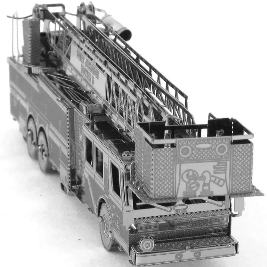 Fire Engine Truck Figure Model Kit (Steel, Moderate Difficulty) - Fascinations - Metal Earth Series - Image 7