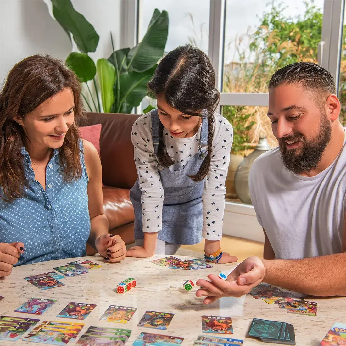 King of the Dice - Dice-Based Fantasy Card Game for Adults, Family, and Children (2-5 Players, Ages 8+) - HABA - Image 6