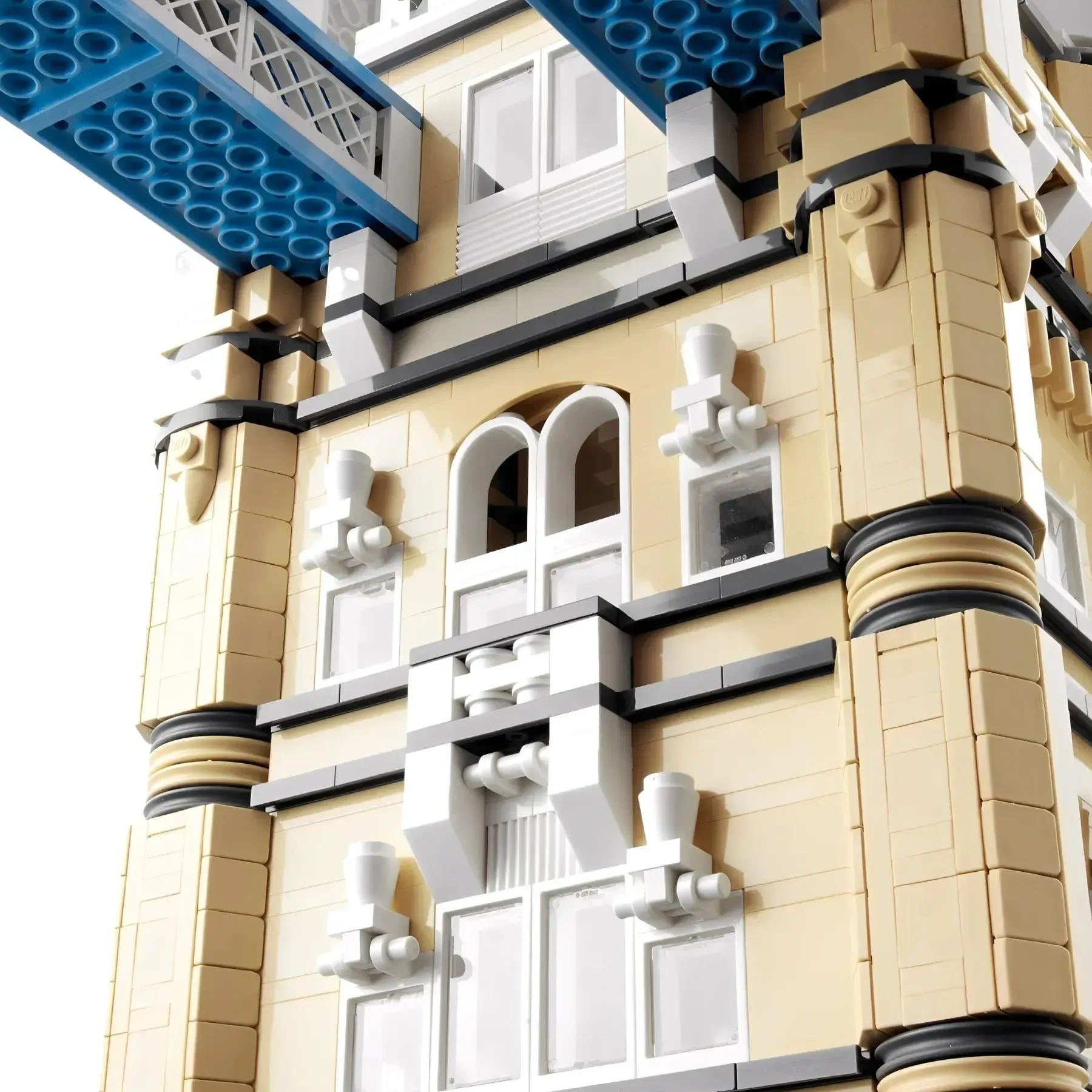 LEGO [Advanced models] - Tower Bridge Building Set - Landmarks Series (10214) - Image 6