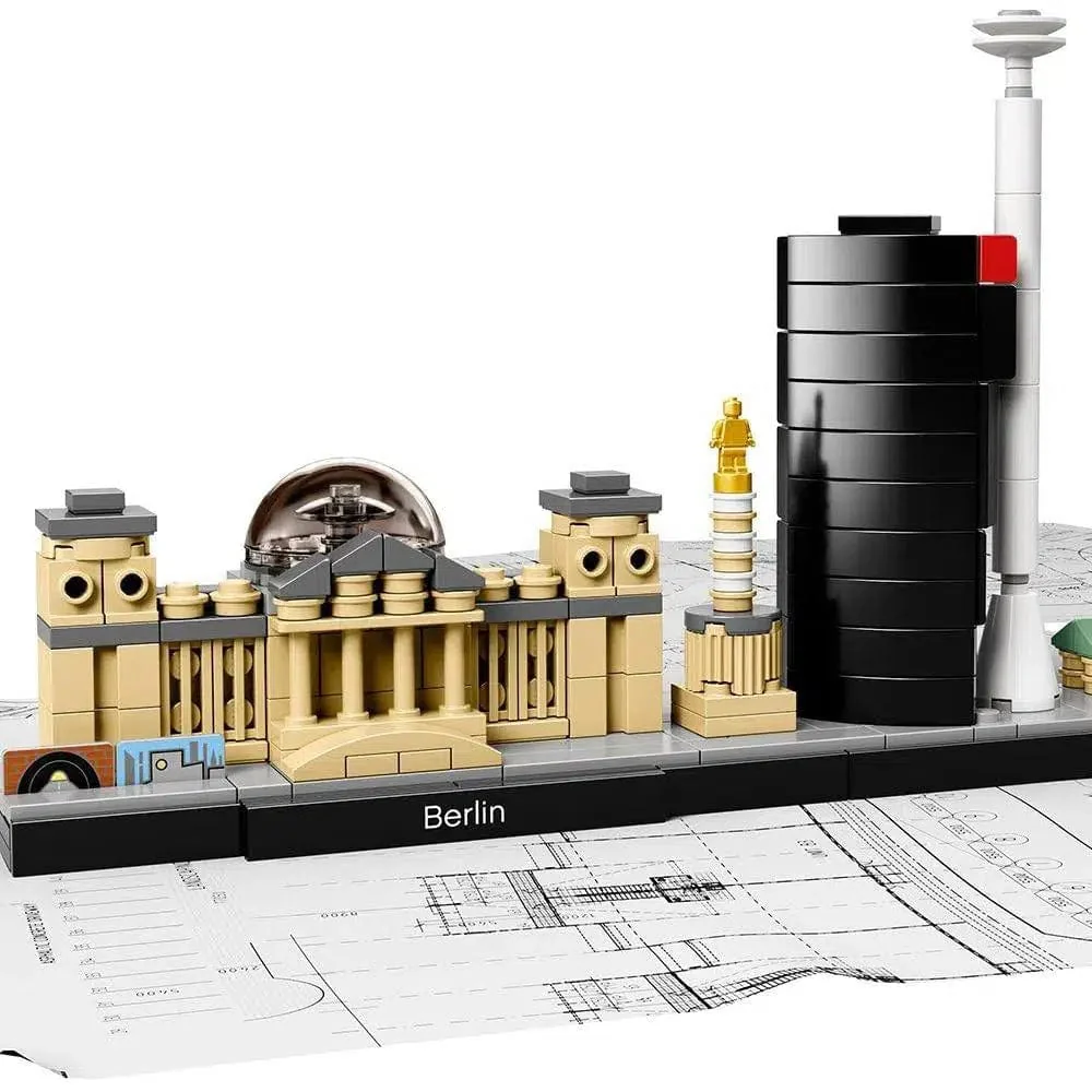 LEGO [Architecture] - Berlin Building Set - Skylines Series (21027) - Image 6