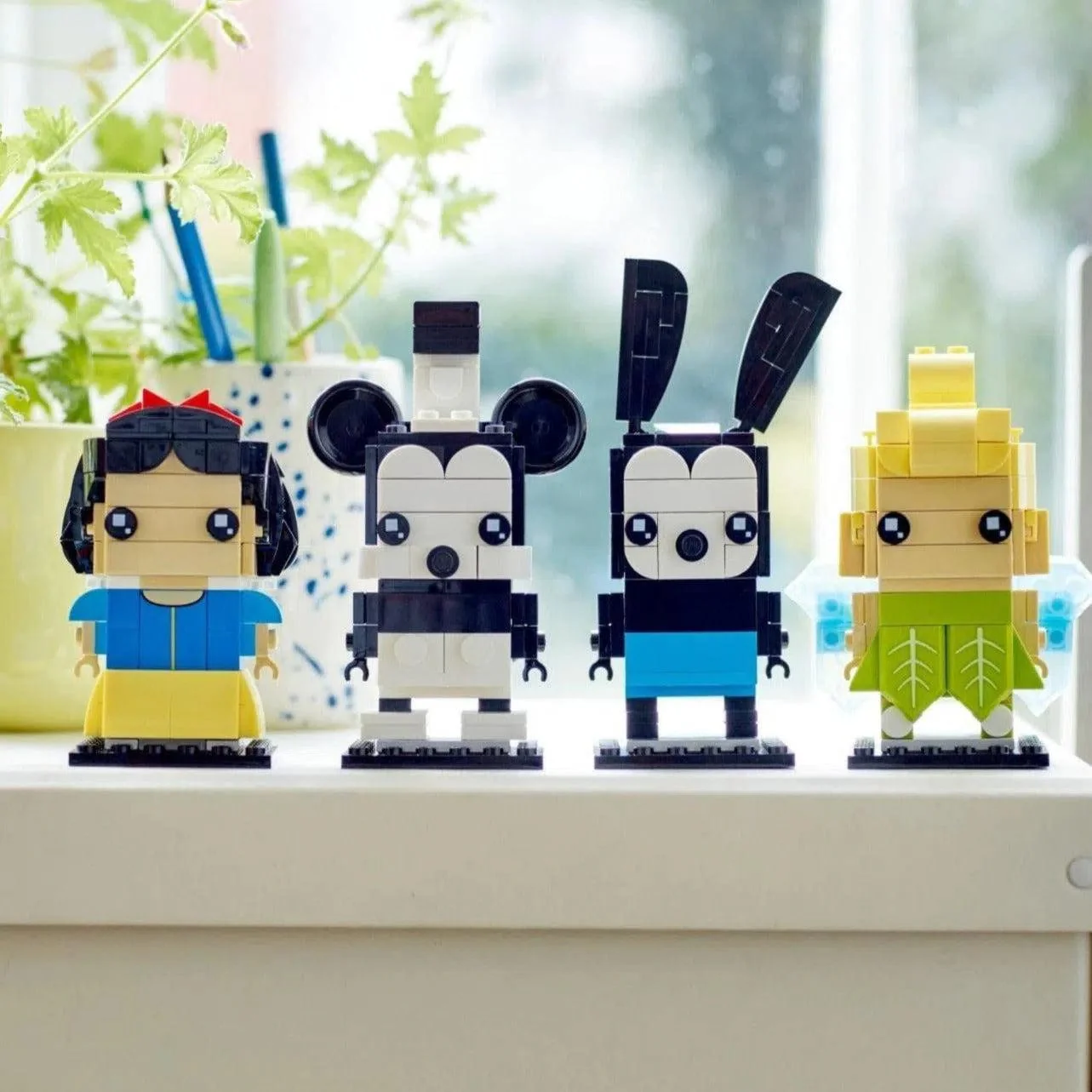 LEGO [BrickHeadz] - Disney 100th Celebration Building Set - Disney Series (40622) - Image 3