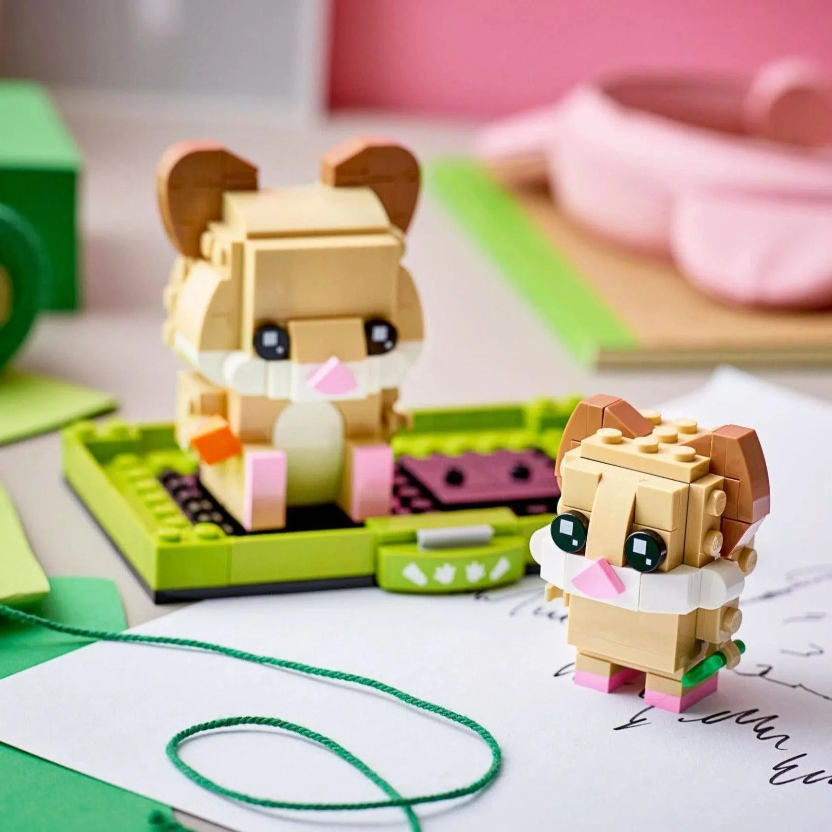 LEGO [BrickHeadz] - Hamster Building Set - Pets Series (40482) - Image 3