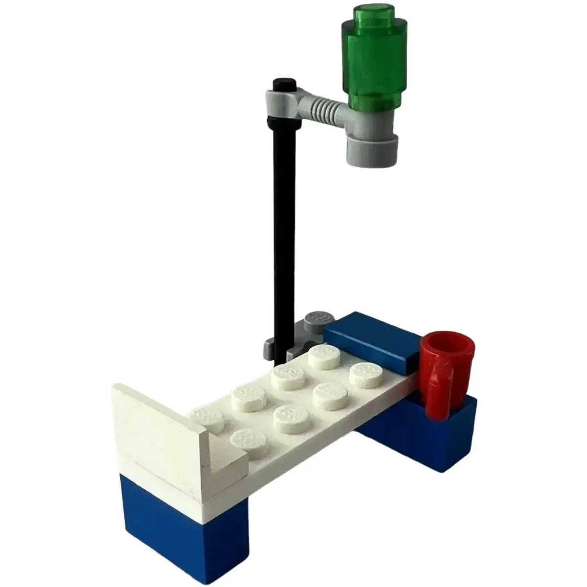 LEGO [City] - Doc & Patient Building Set - Medical Series (4936) - Image 5