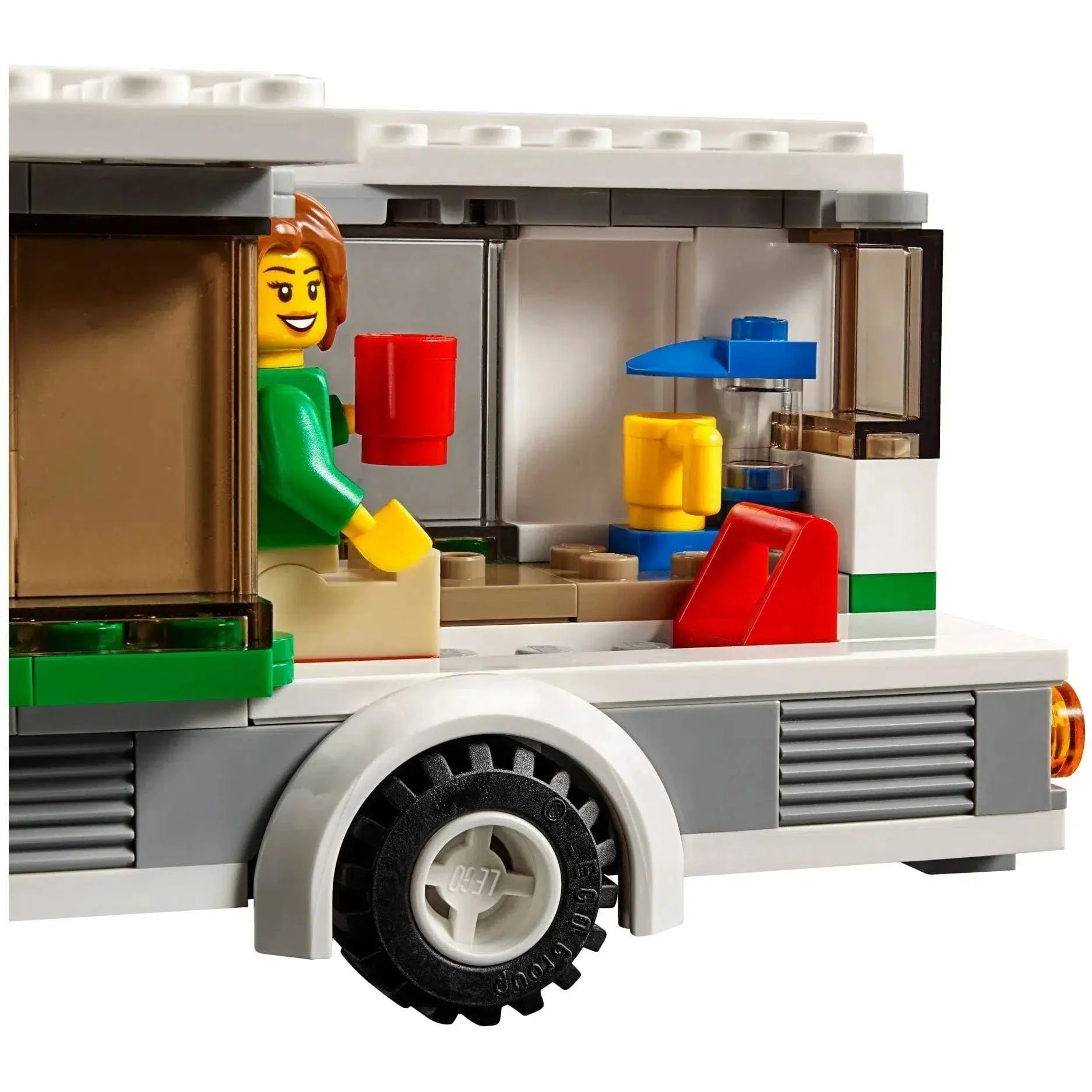 LEGO [City] - Van & Caravan Building Set - Great Outdoors Series (60117) - Image 6