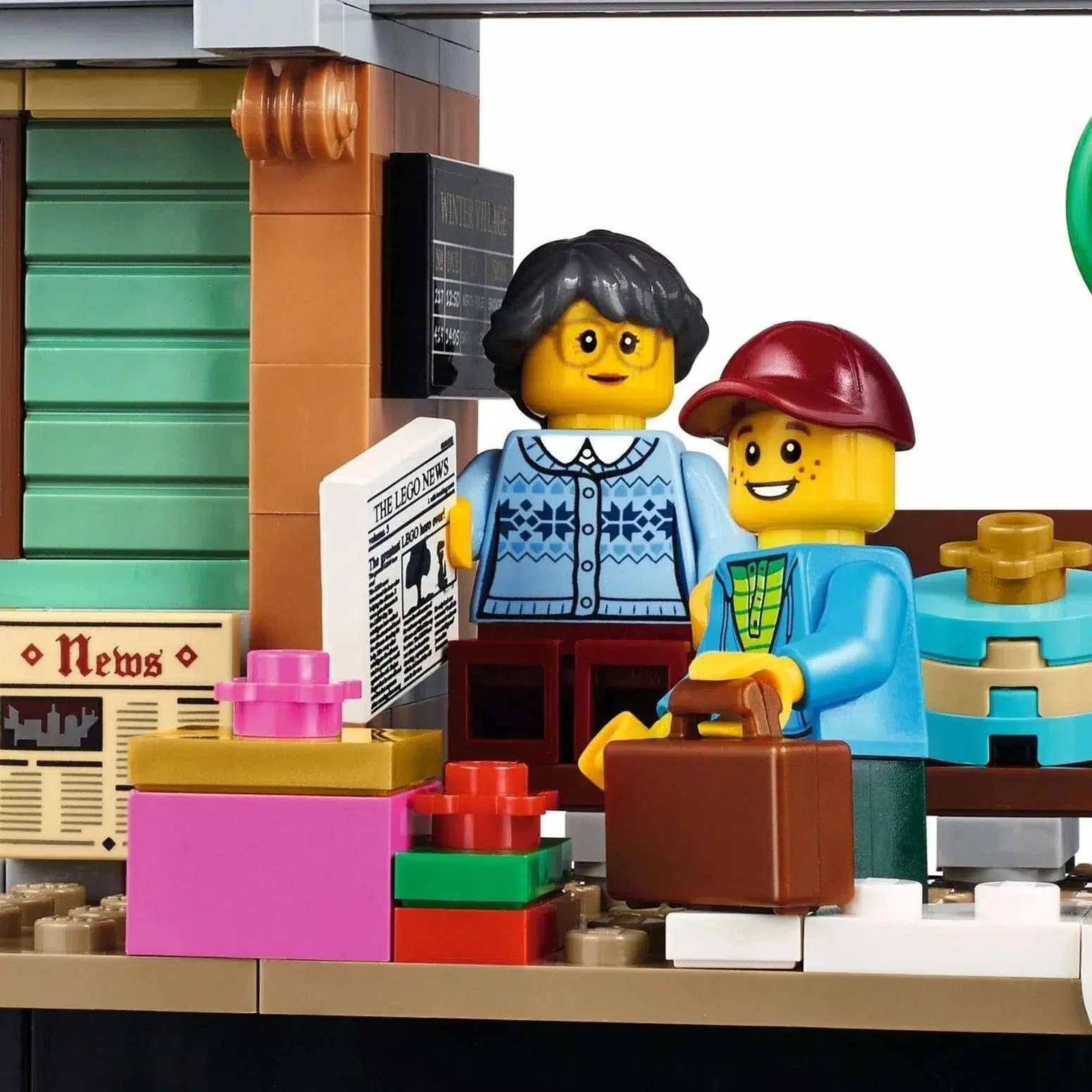 LEGO [Creator Expert] - Winter Village Station Building Set - Winter Village Collection Series (10259) - Image 6