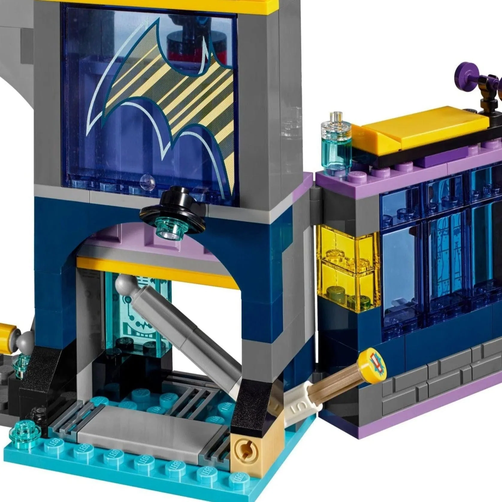 LEGO [DC Comics Super Heroes] - Batgirl Secret Bunker Building Set - Series (41237) - Image 7