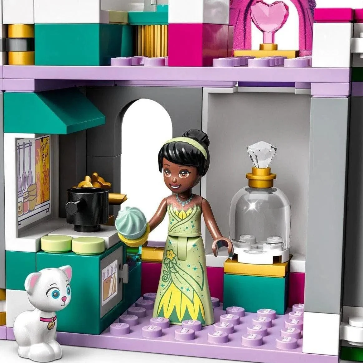 LEGO [Disney] - Ultimate Adventure Castle Building Set - Disney Princess Series (43205) - Image 7