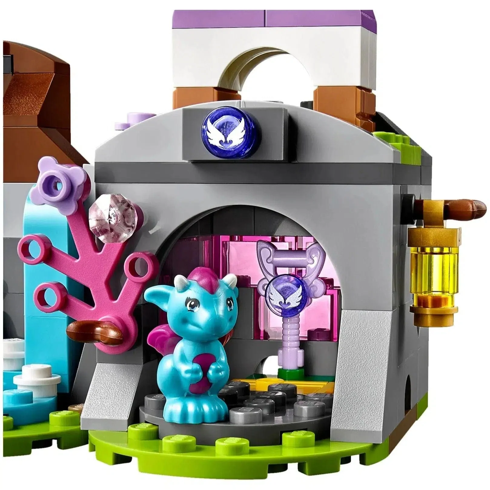 LEGO [Elves] - Aira's Pegasus Sleigh Building Set (41077) - Image 6