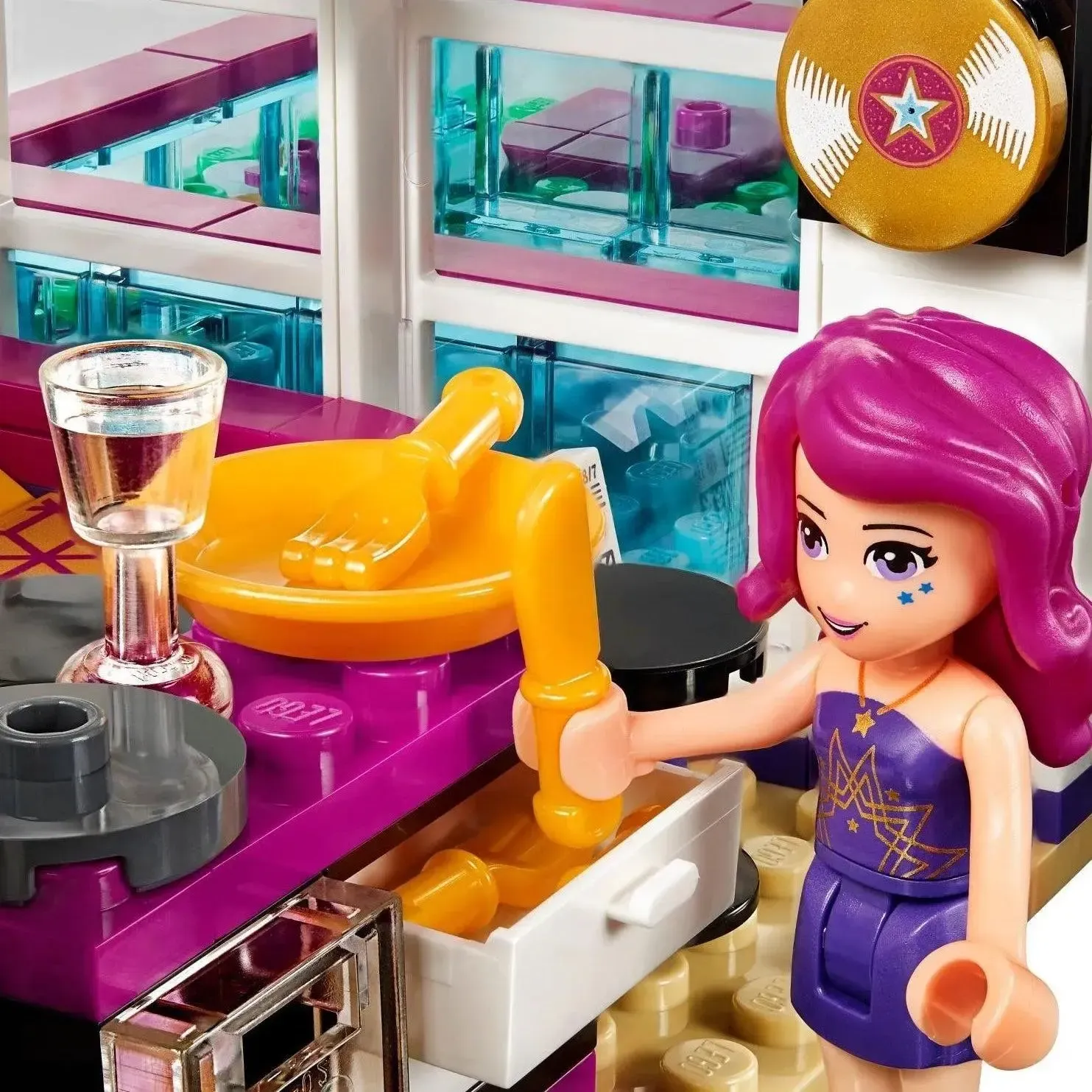 LEGO [Friends] - Livi's Pop Star House Building Set - Pop Star Series (41135) - Image 8