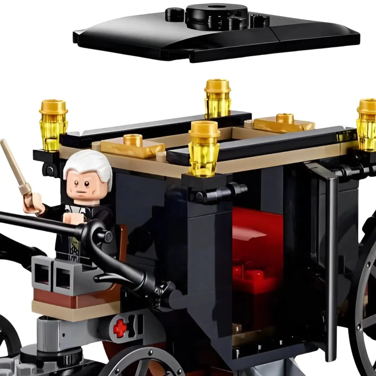 LEGO [Harry Potter] - Grindelwald's Escape Building Set - Fantastic Beasts Series (75951) - Image 4
