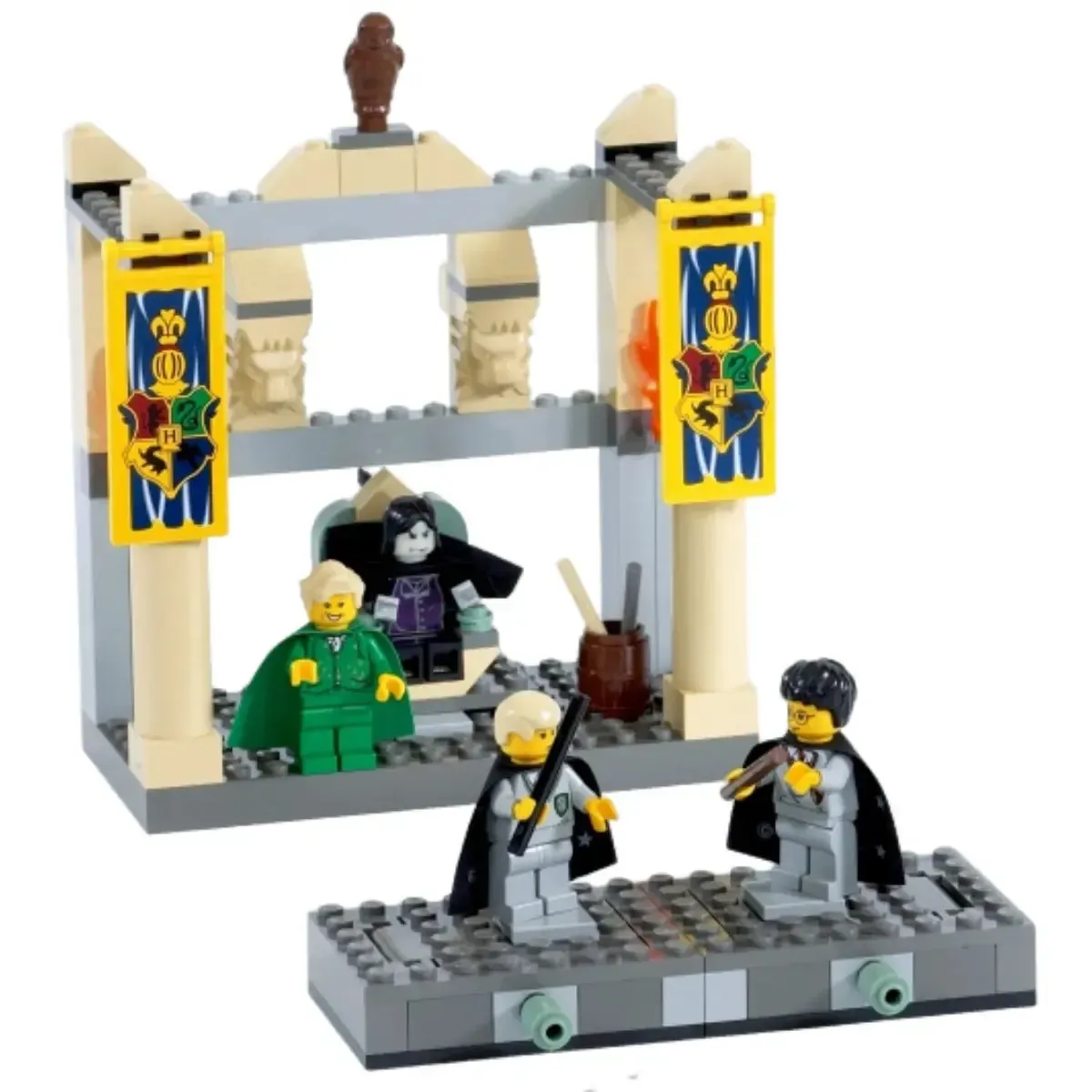 LEGO [Harry Potter] - The Dueling Club Building Set - Chamber of Secrets Series (4733) - Image 2