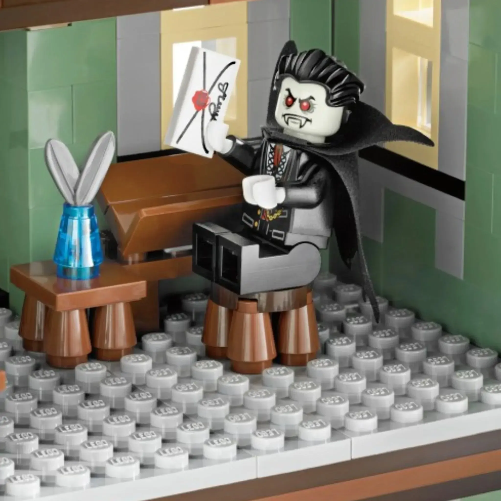 LEGO [Monster Fighters] - Haunted House Building Set - (10228) - Image 10