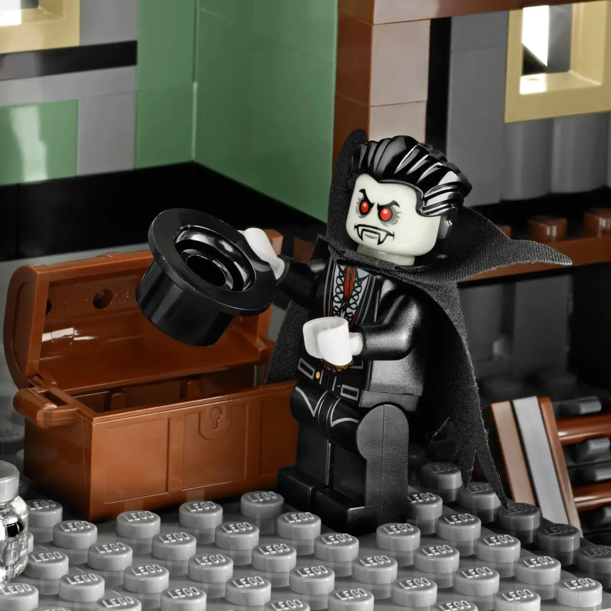 LEGO [Monster Fighters] - Haunted House Building Set - (10228) - Image 12