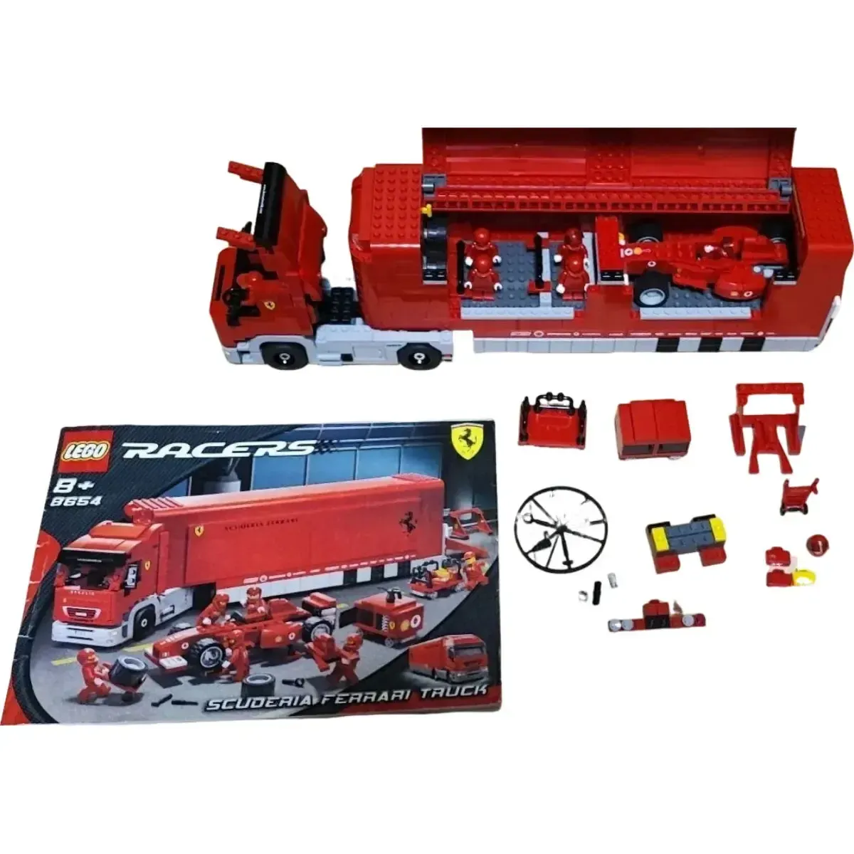 LEGO [Racers] - Scuderia Ferrari Truck Building Set - Ferrari Series (8654) - Image 2