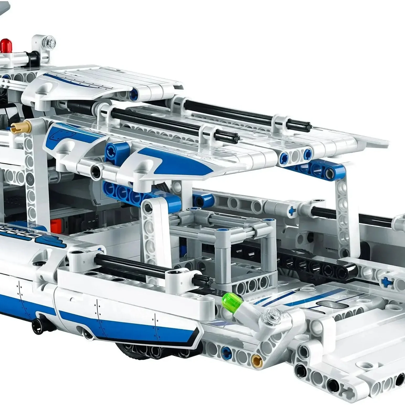 LEGO [Technic] - Cargo Plane Building Set - (42025) - Image 5