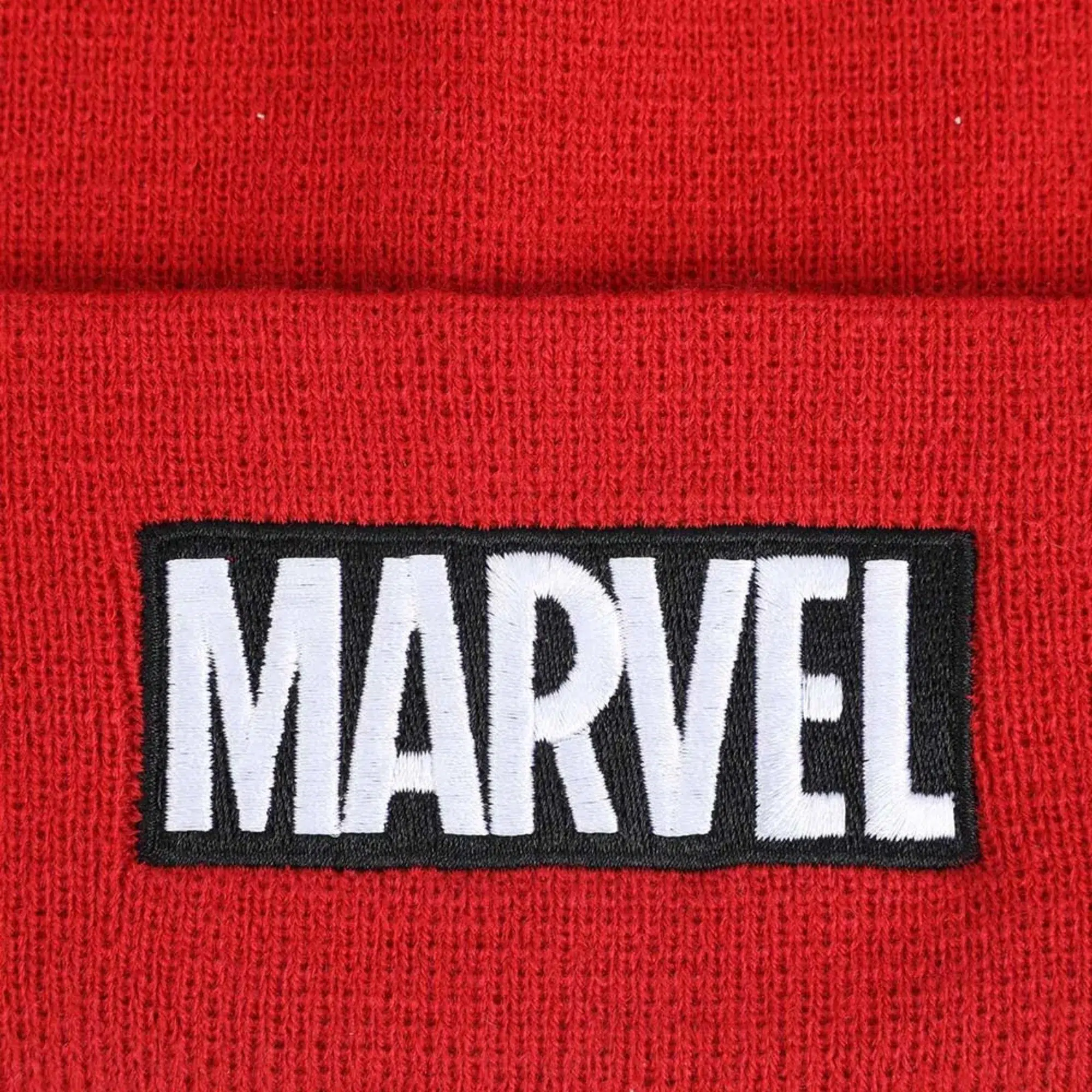 Marvel - Black & White Logo Red Cuff Beanie Hat - Bioworld - Image 2