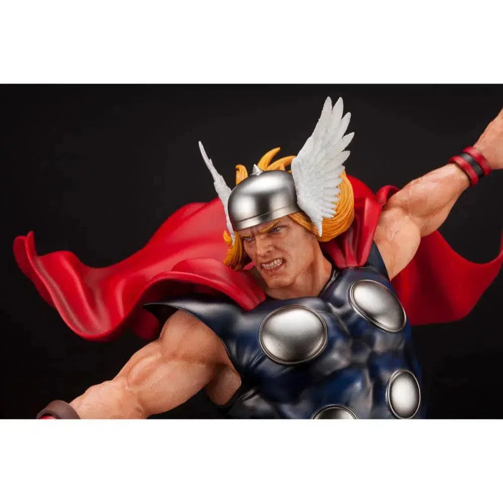 Marvel Comics - Retro Thor Statue Figure (17.5") - Kotobukiya - Fine Art Series - Image 6