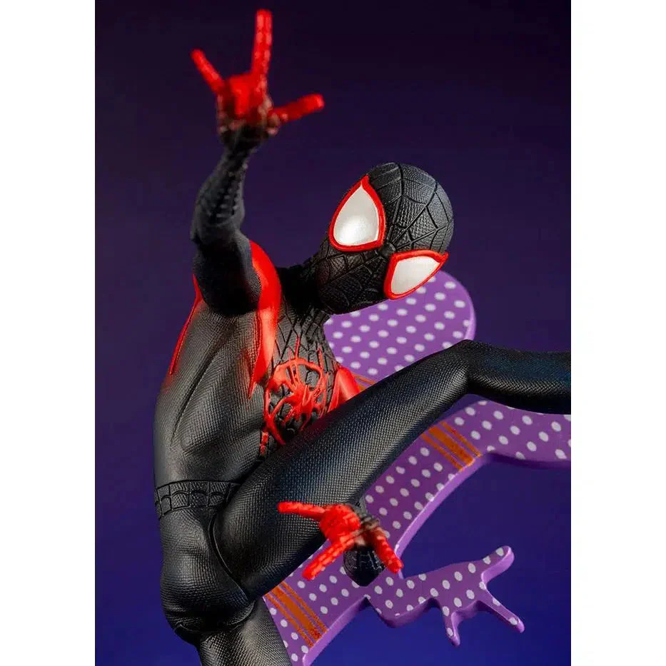 Marvel [Spider-Man Into The Spider-Verse] - Mile Morales Jumping Figure (1:10 Scale) - Kotobukiya - ArtFX+ Series - Image 10