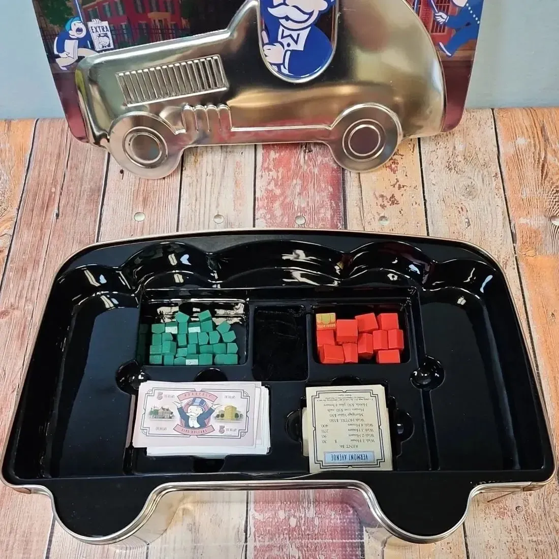 Monopoly Collector's Edition - Economic Civilization Board Game for Family, Adults, and Children (2-6 Players, Ages 8+) - Parker Brothers - Image 4