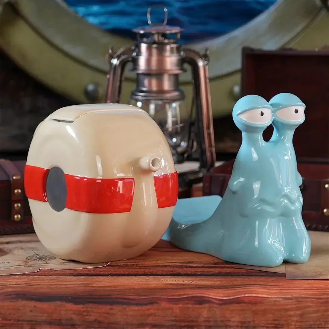 One Piece - Den Den Mushi Transponder Snail Sculpted 3D Teapot (Ceramic, 40.6 oz) - ABYstyle - Image 9