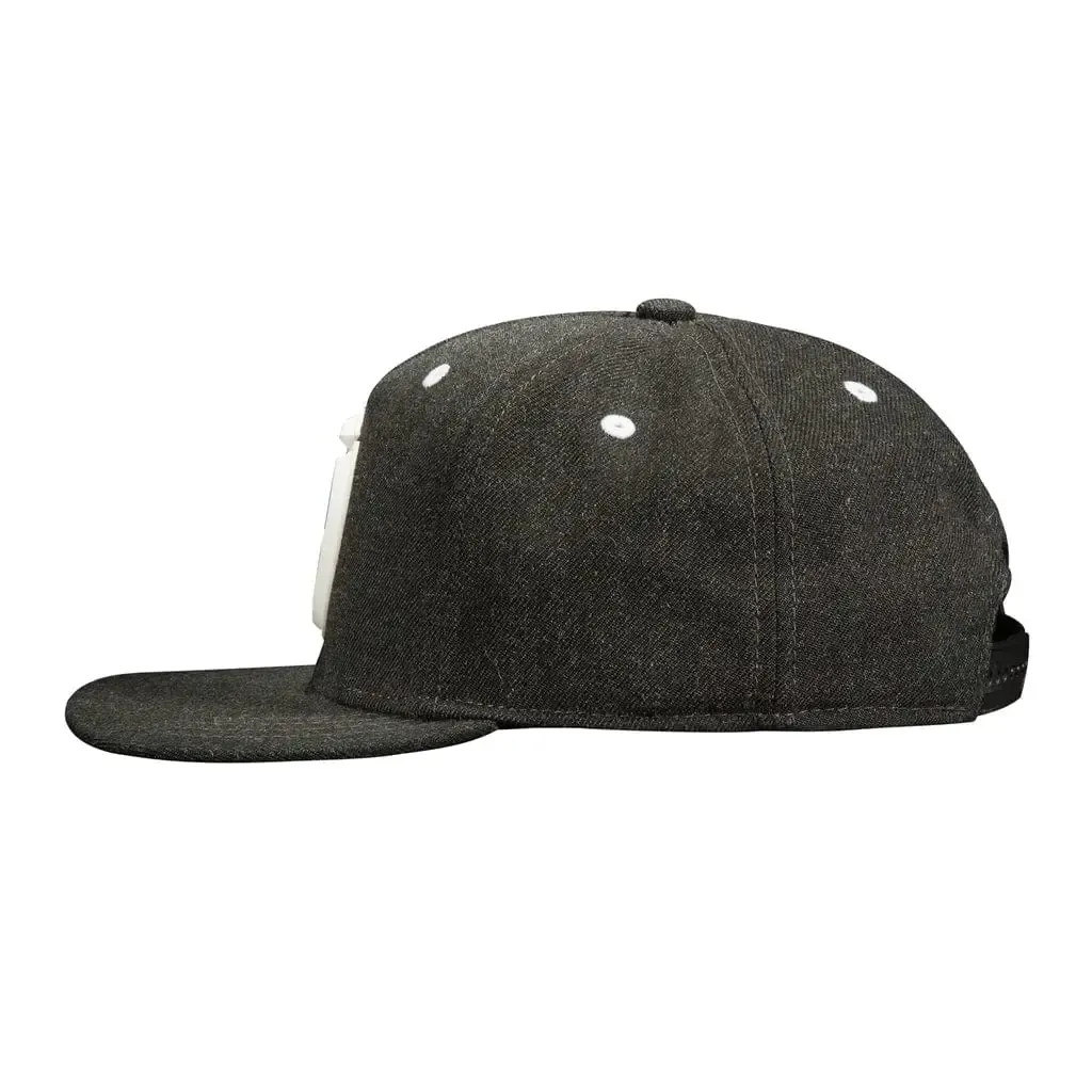 Overwatch - Logo Snapback Hat (Black / Silver) - J!NX - Image 5