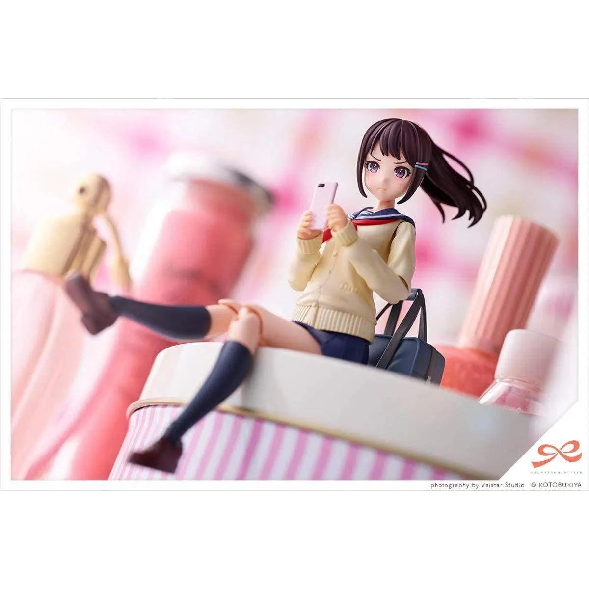Sausai Shojo Teien - Madoka Yuki Figure Model Kit (Touou High School Winter Clothing Version) - Kotobukiya - Image 4