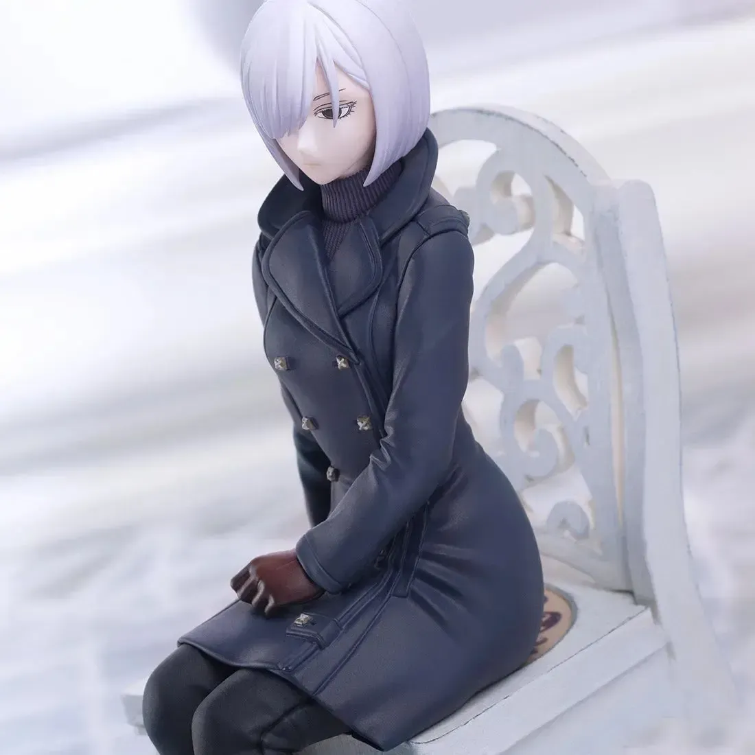 Spy x Family - Perching "Nightfall" Fiona Frost Figure (5.5") - SEGA - Premium (PM) Series - Image 5
