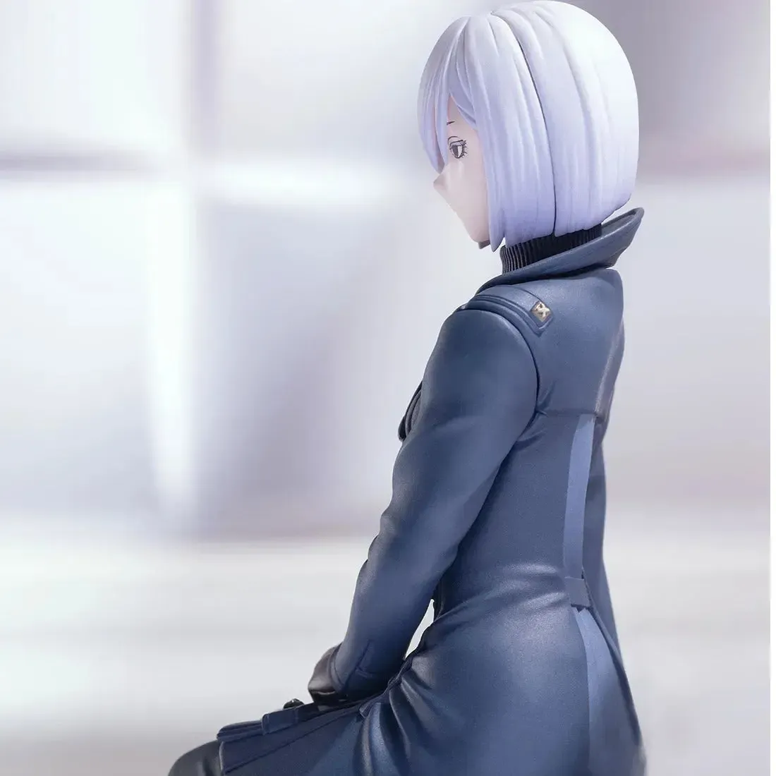 Spy x Family - Perching "Nightfall" Fiona Frost Figure (5.5") - SEGA - Premium (PM) Series - Image 7