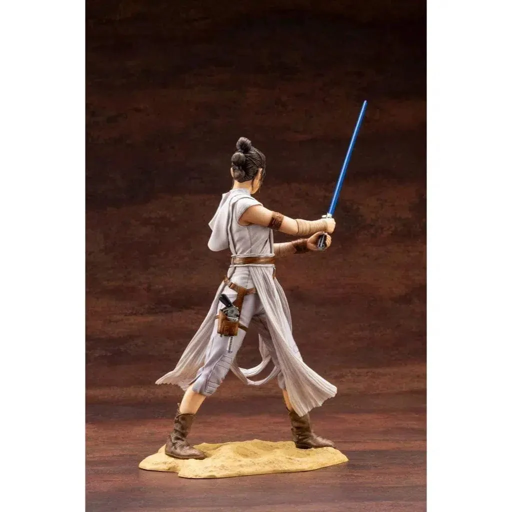 Star Wars - Rey with Lightsaber Statue Figure (1:7 Scale) - Kotobukiya - ArtFX Series - Image 9