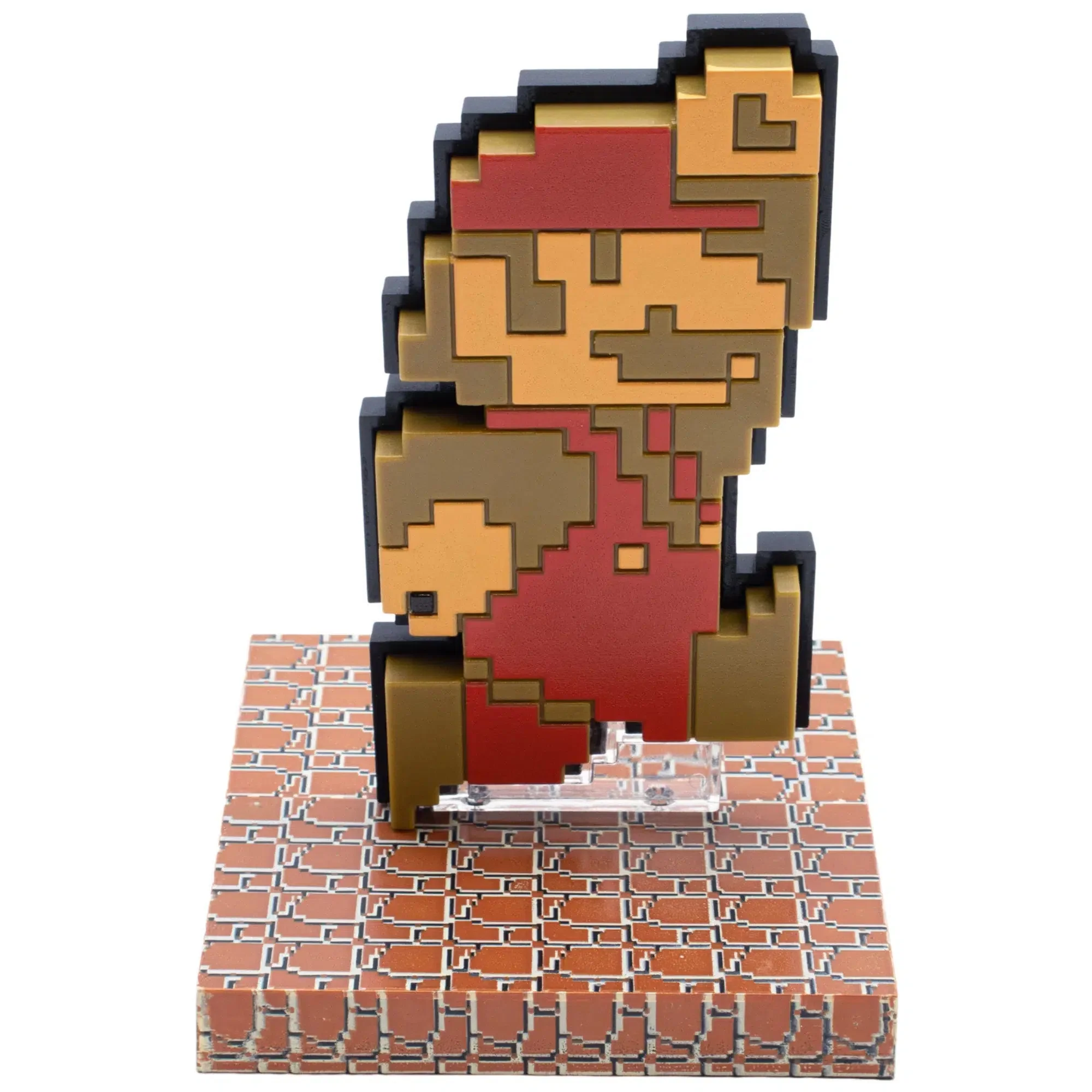 Super Mario Bros. - Overworld Collector's Gift Box Set - Culturefly - Plush Pillow, Throw Blanket, Pin Badge, Notebook & Pen, Vinyl Figure - Image 6