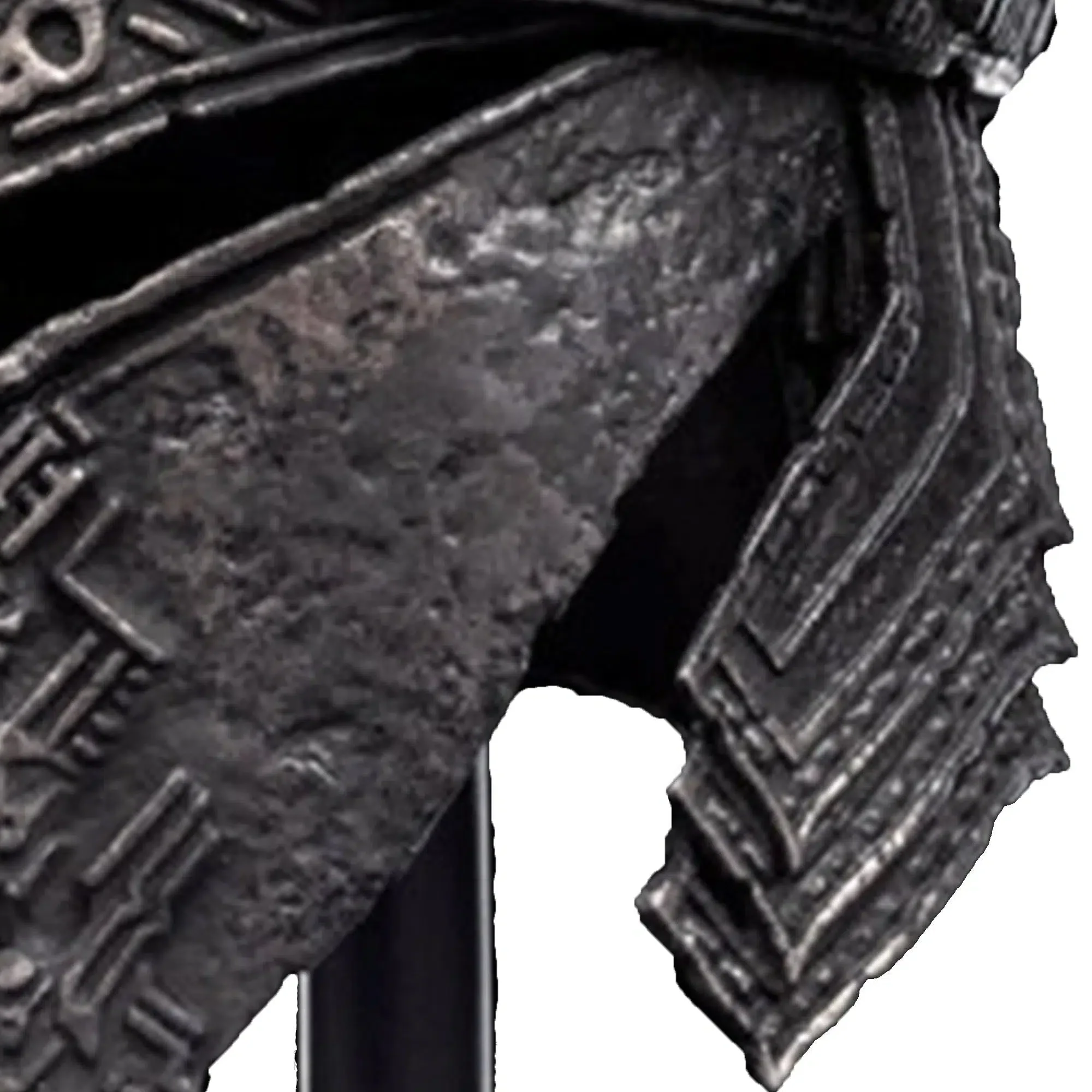 The Hobbit: The Battle of the Five Armies - Helm of the Ringwraith of Harad Prop Replica Figure (1:4 Scale, Limited Edition) - Weta Workshop - Helm Series - Image 6