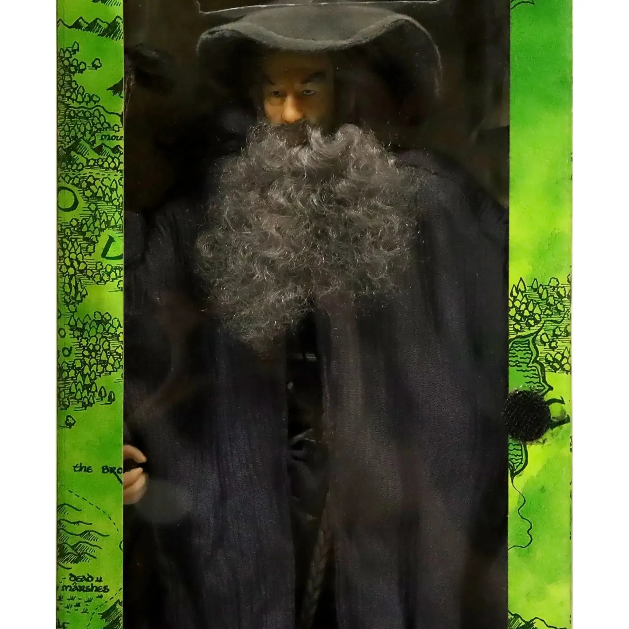The Lord of the Rings [The Fellowship of the Ring] - Gandalf with Authentically Styled Fabric Outfit Action Figure (12") - Toy Biz - Special Edition Collector Series - (2001) - Image 4