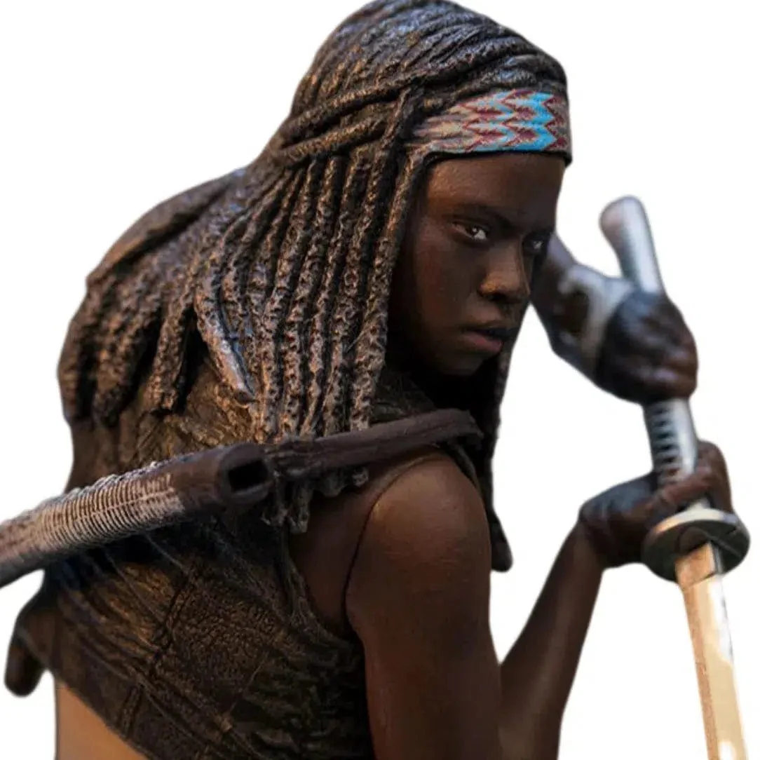 The Walking Dead (TV) - Michonne Action Figure - McFarlane Toys - McFarlane Collector Program (2016) - Image 6