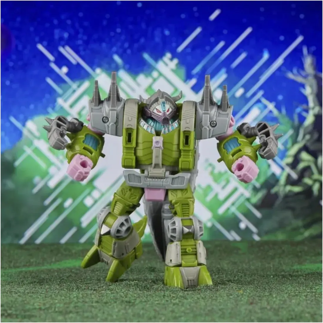 Transformers -  Troop Builder Multipack Action Figure Set (Decepticon Seeker, Quintesson Trooper, G1 Universe Cybertronian Trooper & Animated Universe Autotrooper) - Tomy - Image 16
