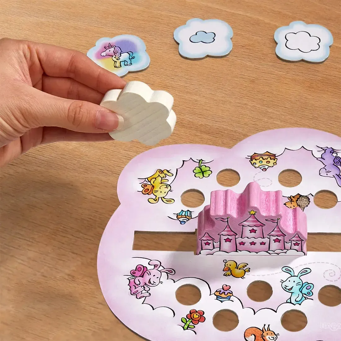 Unicorn Glitterluck - Unicorn Cloud Stacking Board Game for Family, and Children (1-4 Players, Ages 4+) - HABA - Image 7