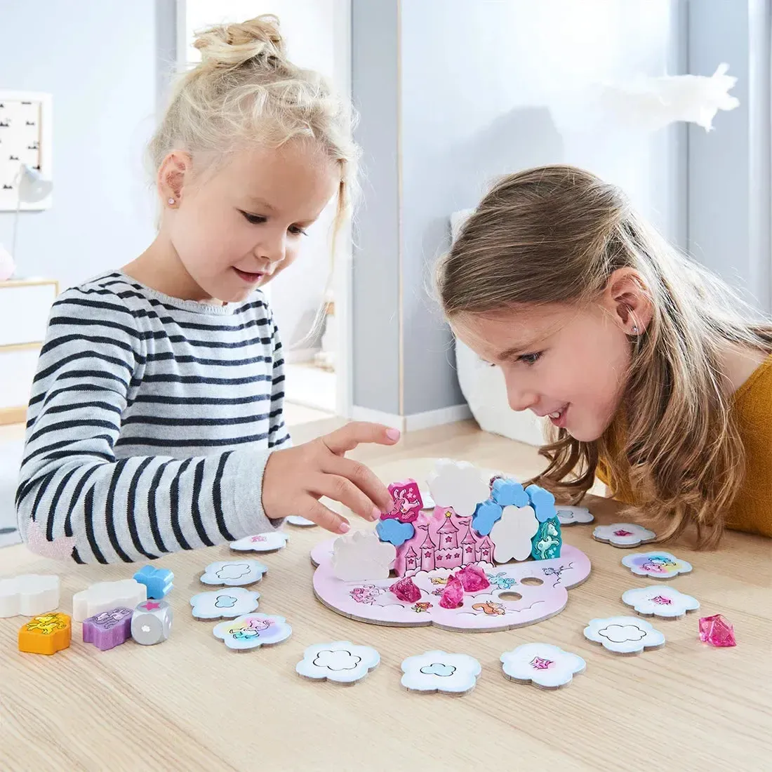 Unicorn Glitterluck - Unicorn Cloud Stacking Board Game for Family, and Children (1-4 Players, Ages 4+) - HABA - Image 8