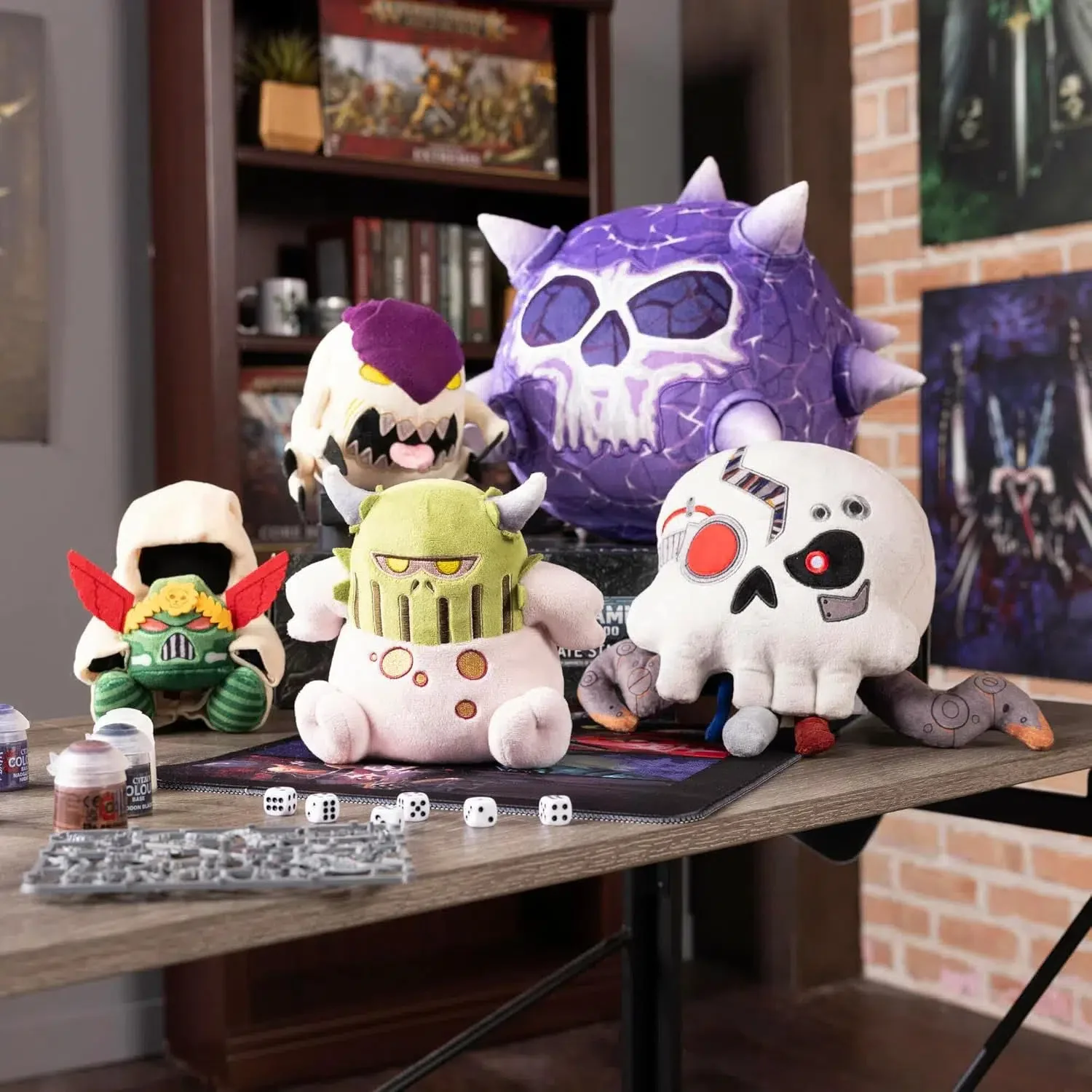 Warhammer 40,000 - Servo Skull Plush (11") - Tomy - Image 6
