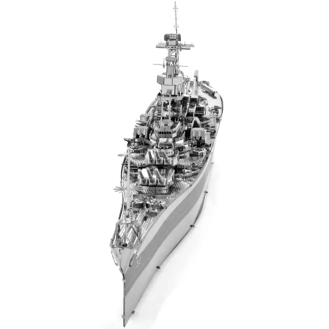 World War II [The United States Navy] - Unpainted USS Missouri BB-63 Battleship Figure Model Kit (Steel, Expert Difficulty) - Fascinations - Metal Earth Premium Series - Image 4